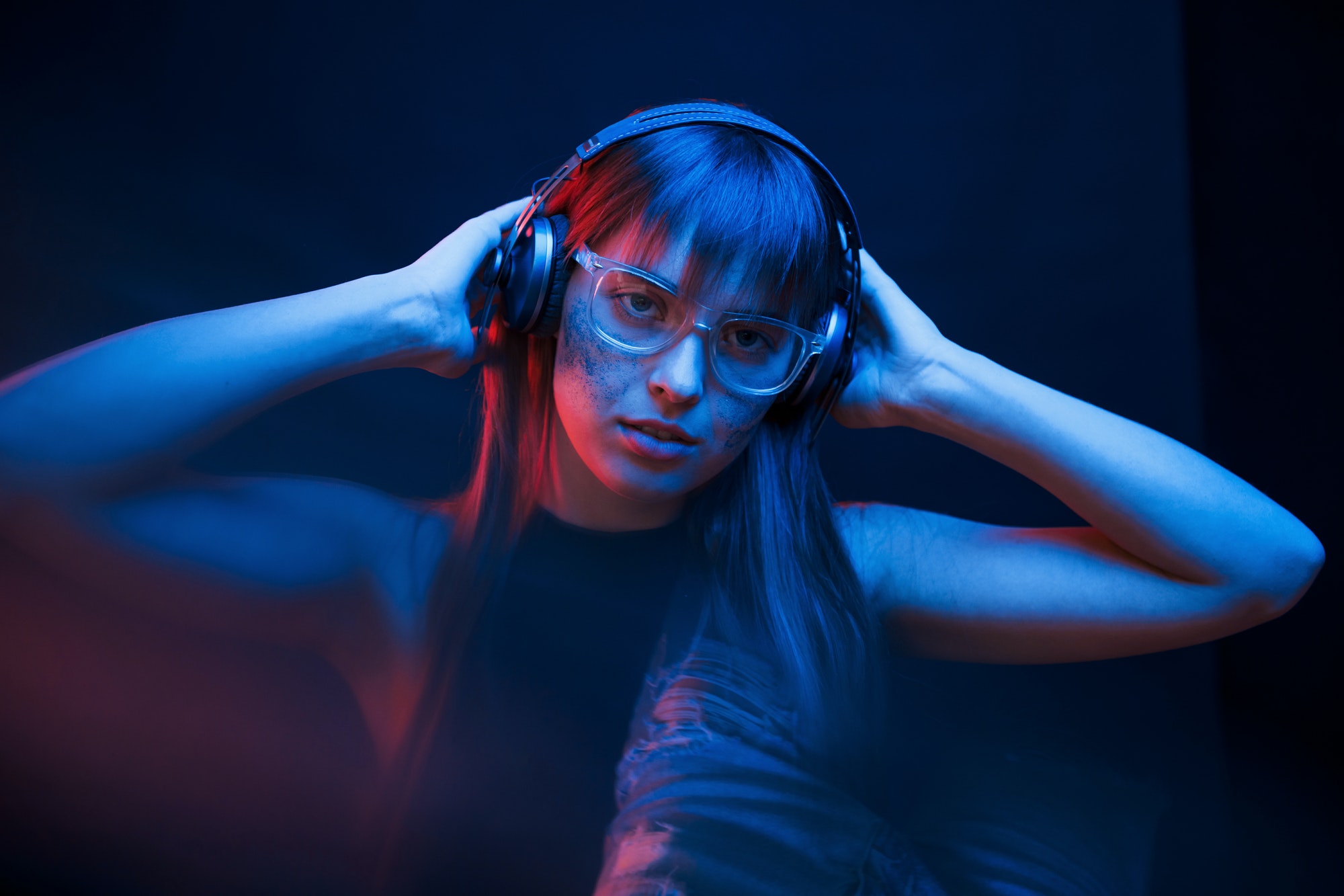 art-of-cyberpunk-studio-shot-in-dark-studio-with-neon-light-portrait-of-young-girl.jpg